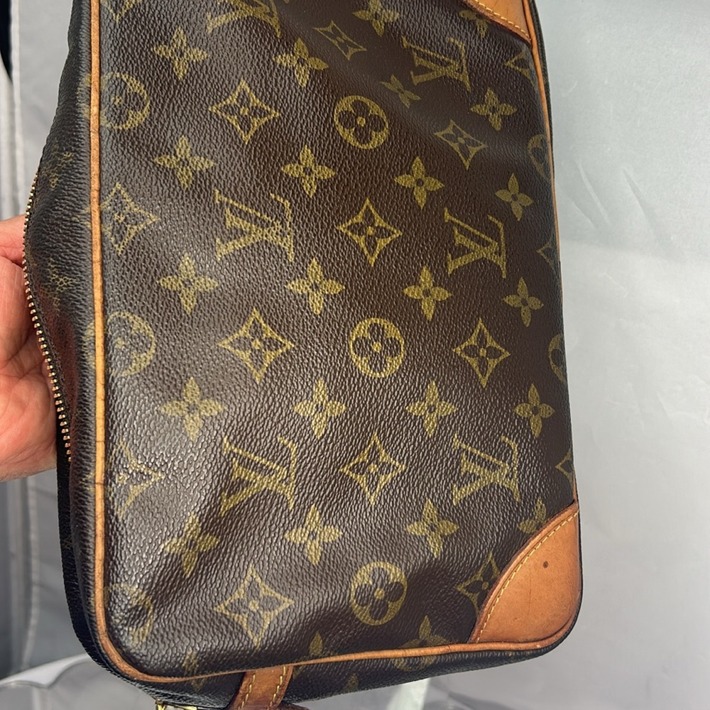 Luis Vuitton LOUIS VUITTON lClauch - Picture 2 of 12